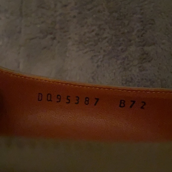 Salvatore-Ferragamo Pump - Picture 6 of 7